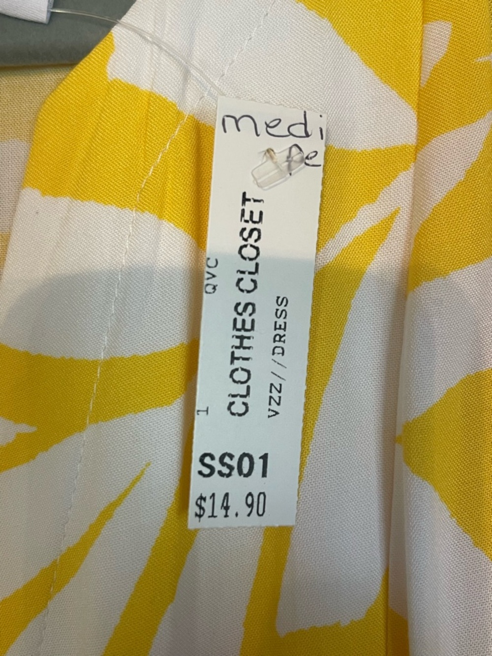 Susan Graver Yellow and White Floral Tunic Top - Picture 3 of 3